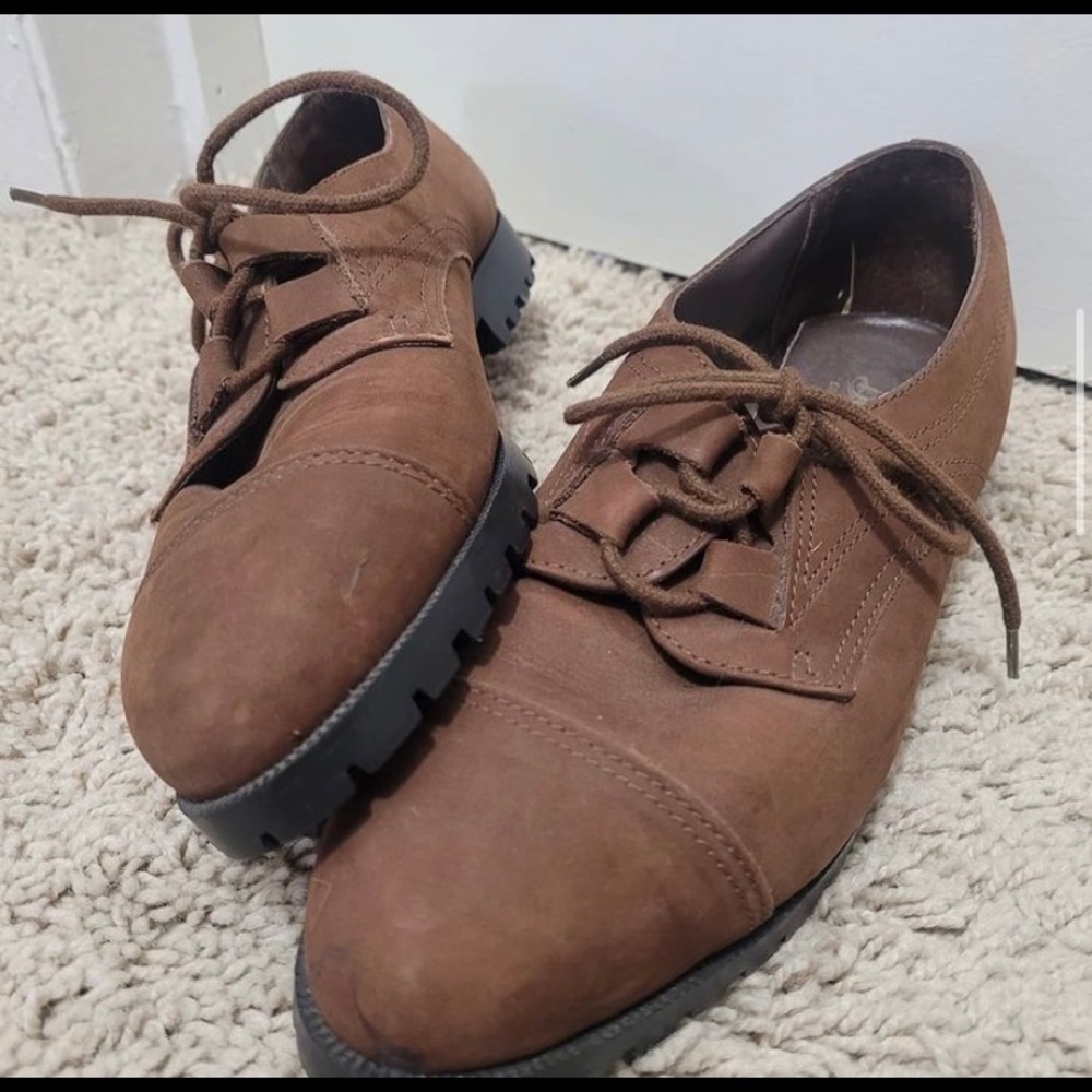 Brown Leather Women’s Shoes